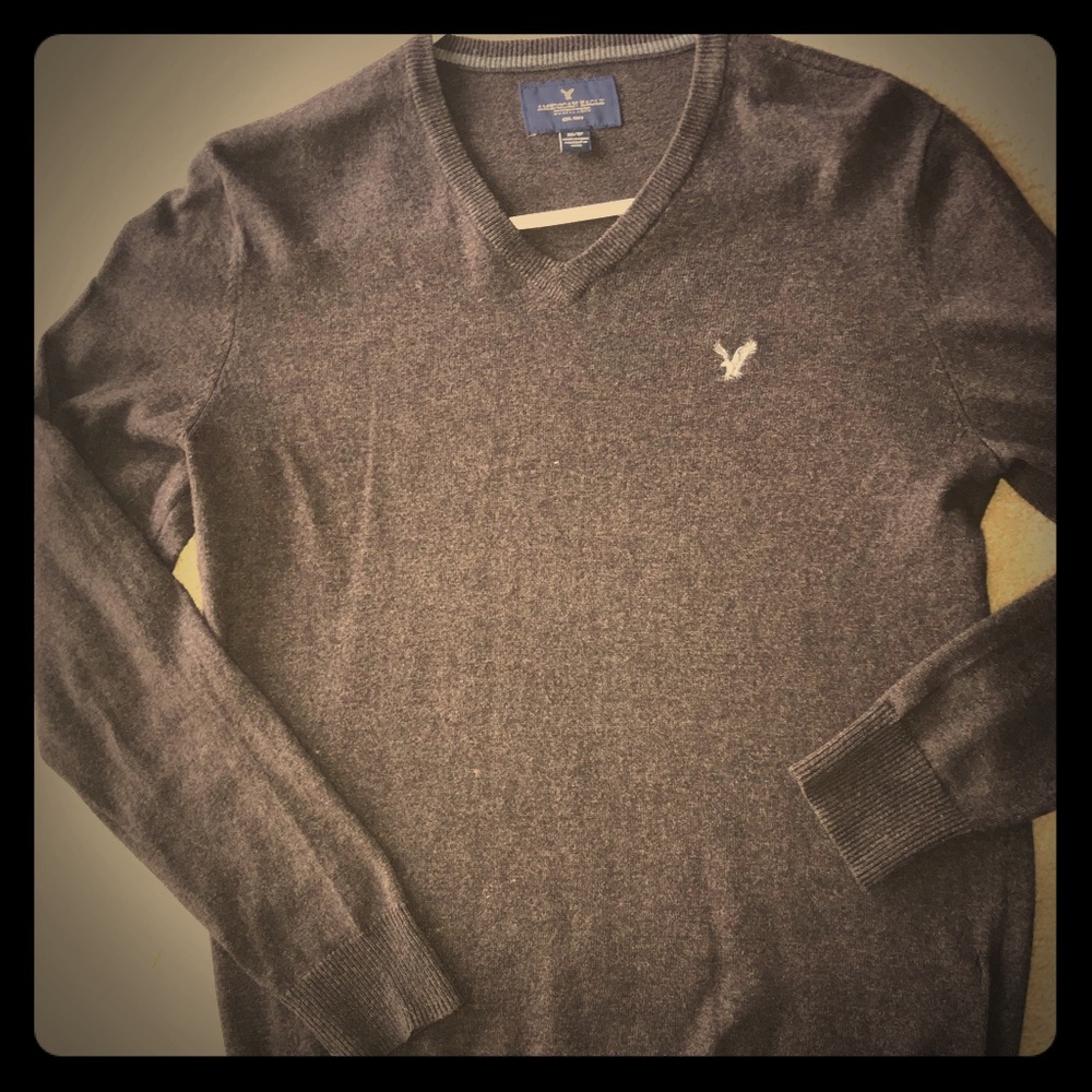 Men’s brown American Eagle sweater XS